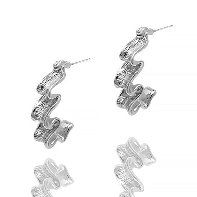 Mia Hoops