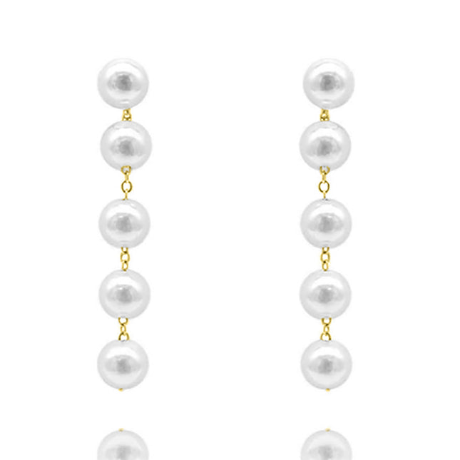 Leilah Dangles