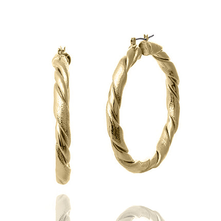 Gigi Hoops